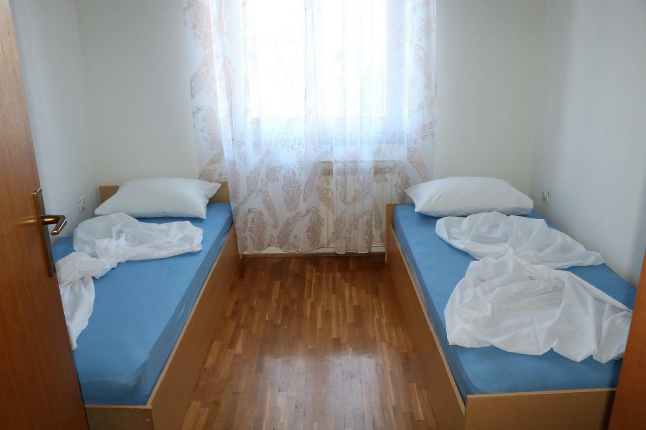 Apartman Duda Pula Luaran gambar